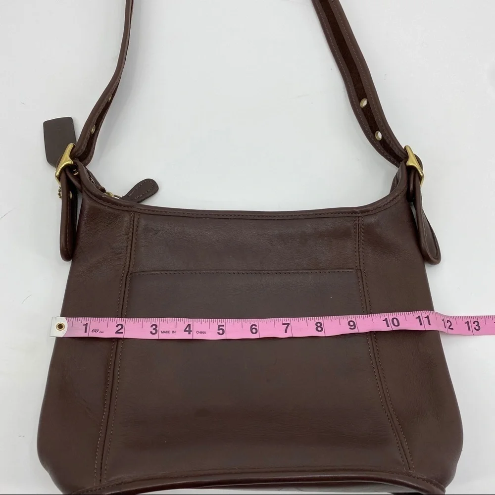 Vintage made in USA brown leather Coach crossbody - Picture 15 of 15